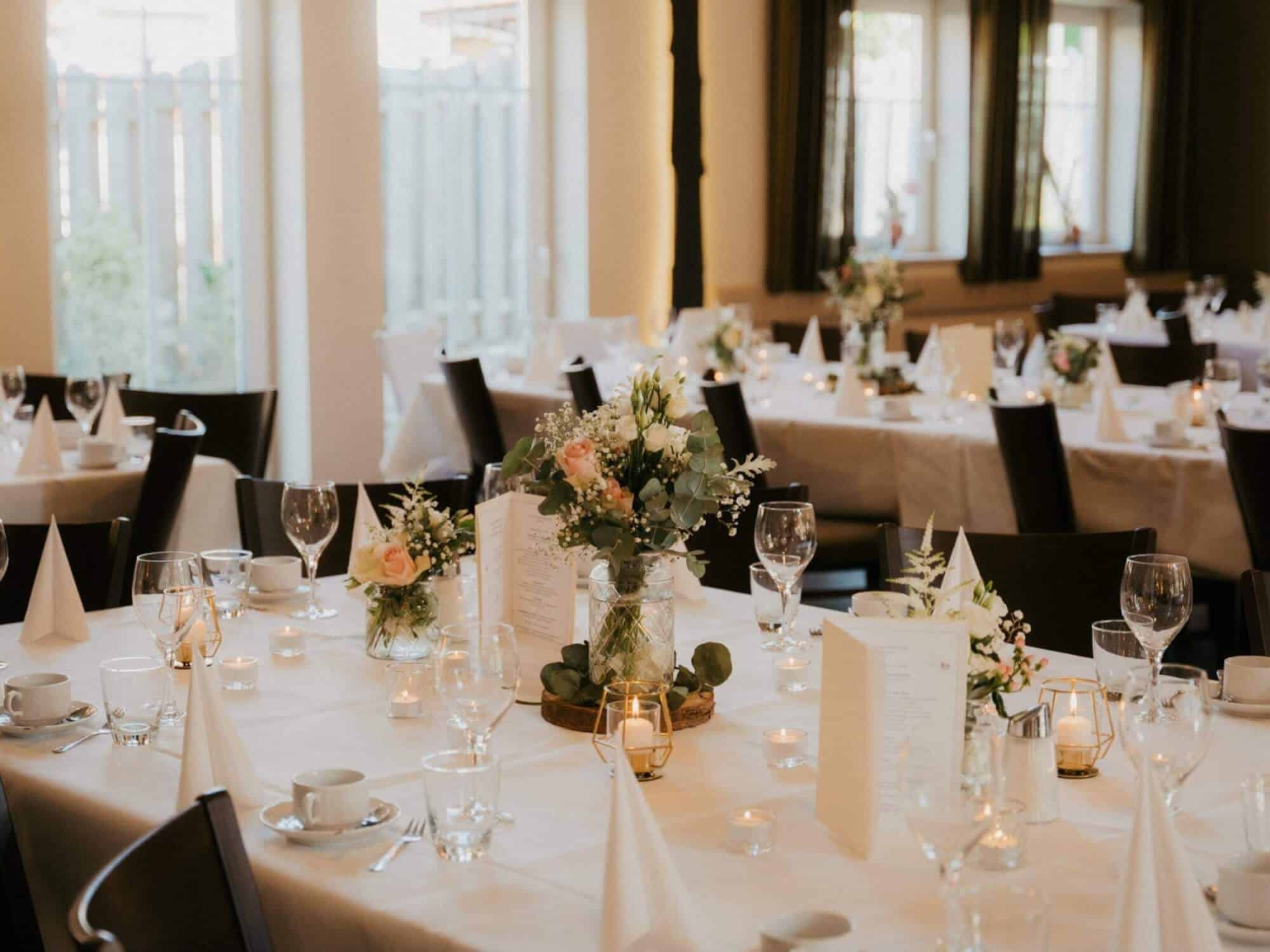 landgasthof-demharter-hochzeit-feiern-saal1