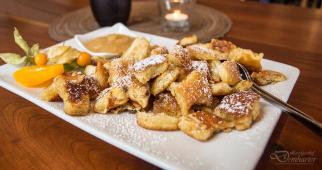 landgasthof-demharter-speisen-kaiserschmarrn-michi-richter
